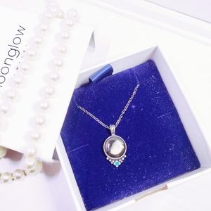 》NEW Moonglow Moon Pendant Necklace